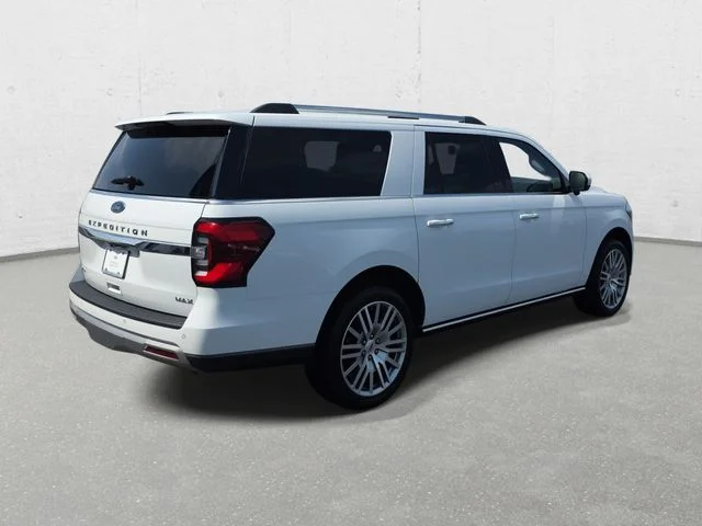 Used 2023 Oxford White Ford Limited image 5