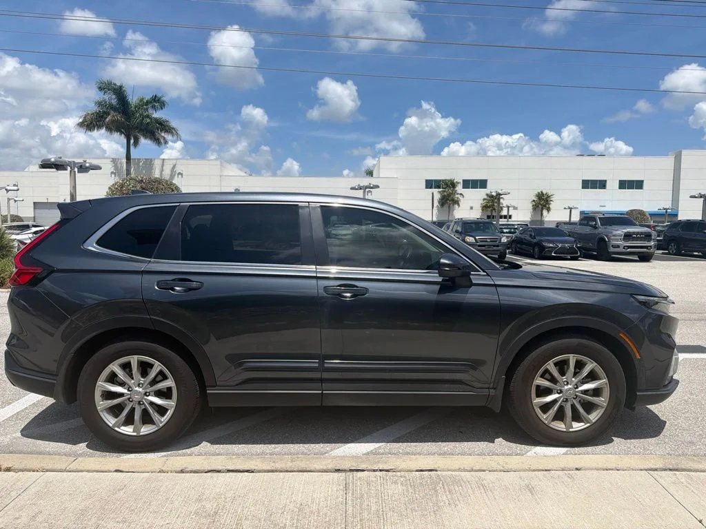 Certified Used 2024  Honda EX-L image 6