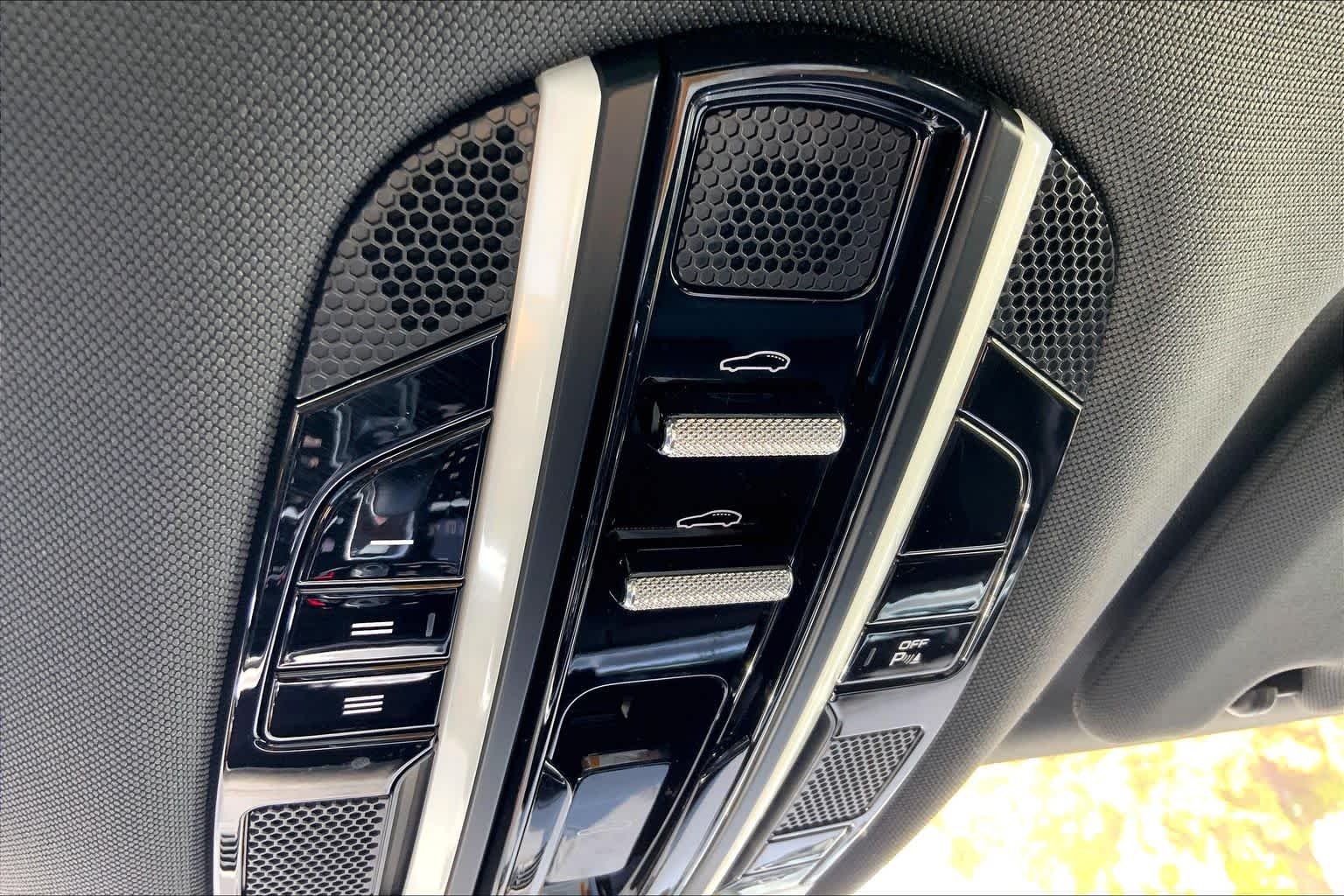 Used 2019 Black Porsche  image 35