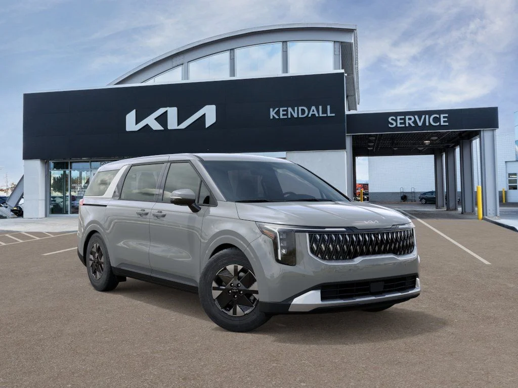 New 2027 White Kia LXS image 8