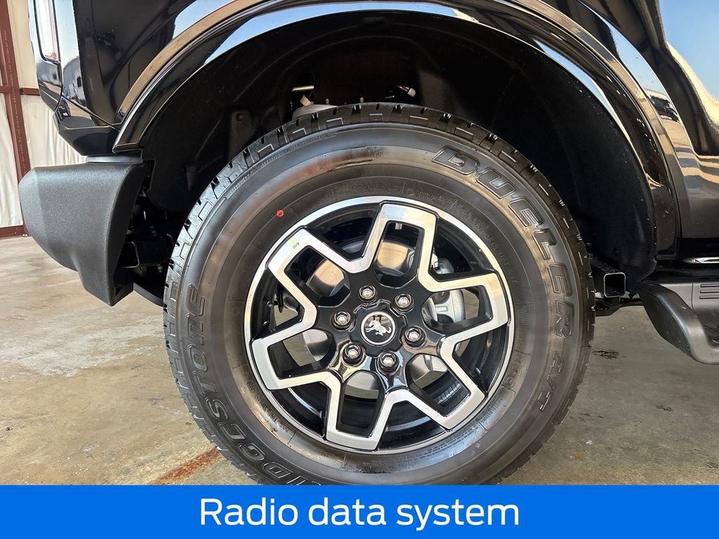New 2026 Shadow Black Ford Outer Banks® image 12