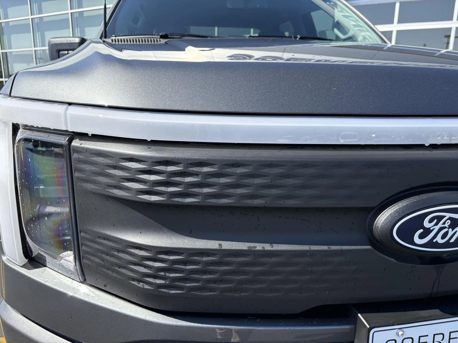 2025 Ford F-150 Lightning Flash - Photo 27