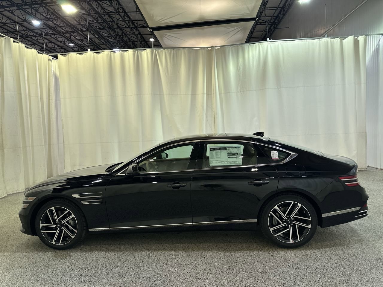 2026 GENESIS G80 Advanced - Photo 6