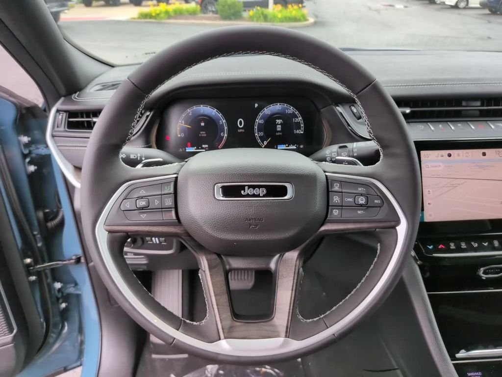 New 2026 Steel Blue Exterior Paint Jeep Limited image 17