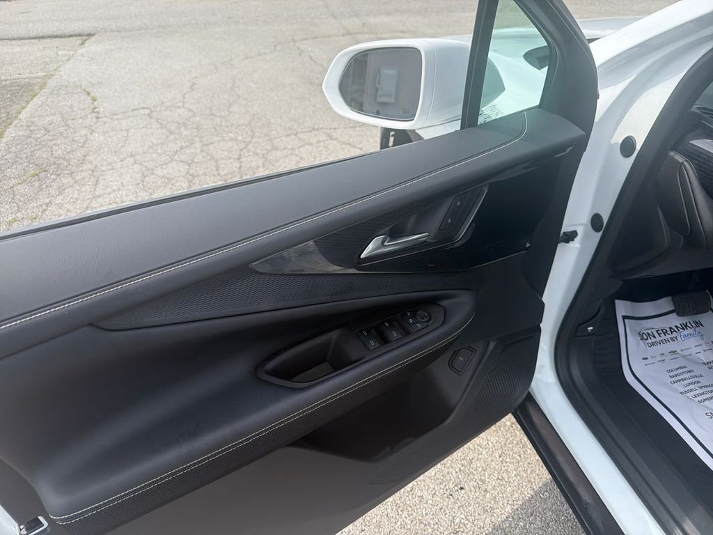 Used 2024 White Chevrolet LT image 11