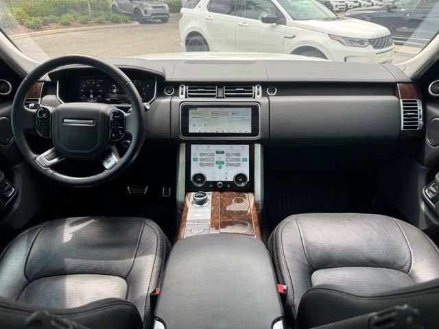 Used 2022 White Land Rover Westminster image 8