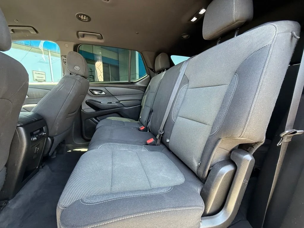 Used 2023 Sterling Gray Metallic Chevrolet LT Cloth image 37