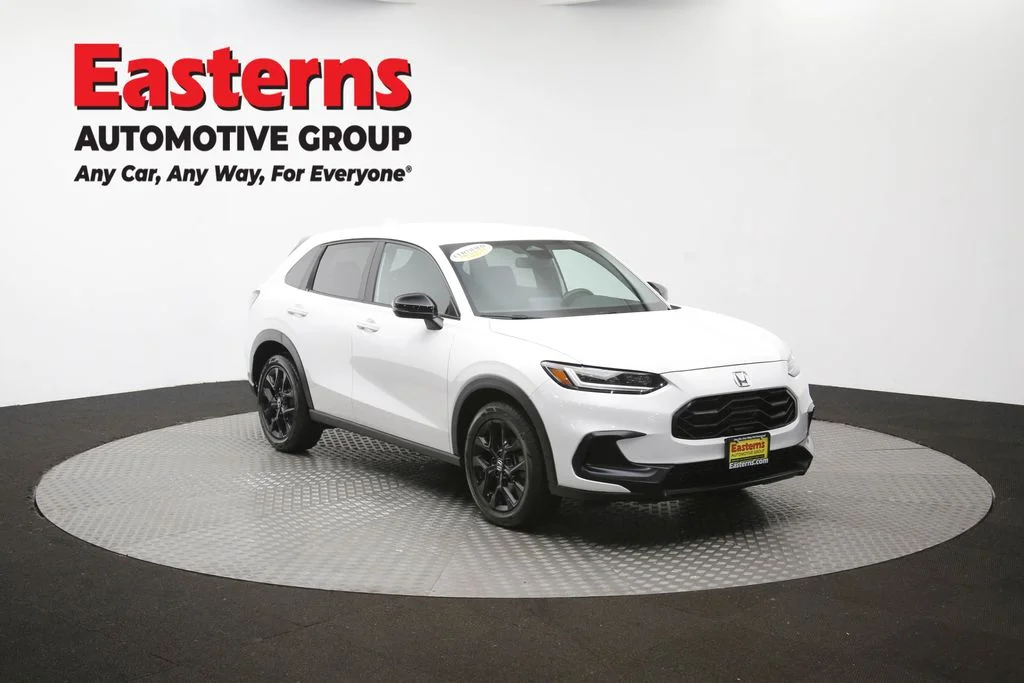 Used 2025 White Honda Sport image 48