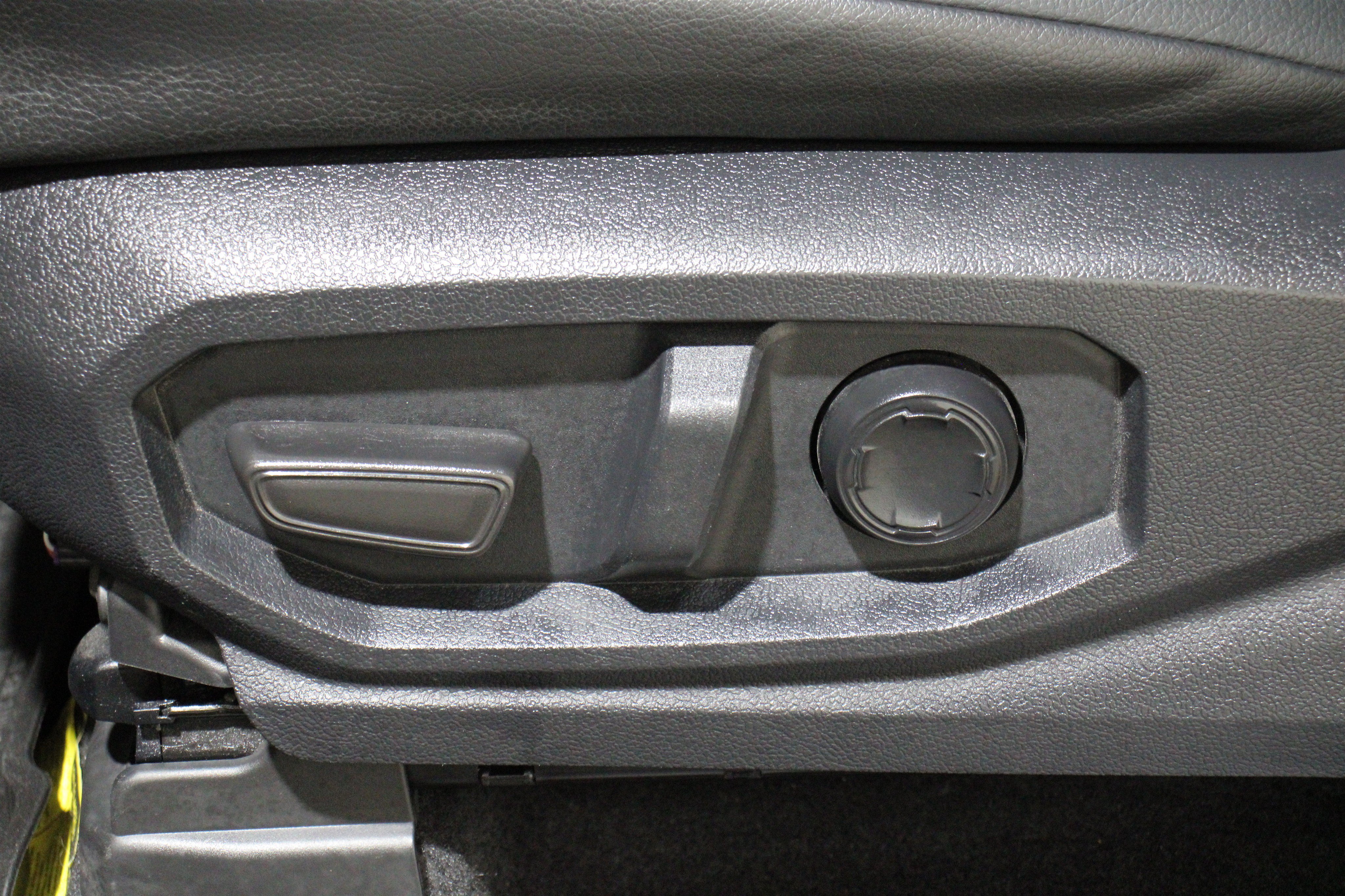Used 2024 Terra W/ Black Roof Toyota TRD Pro image 4