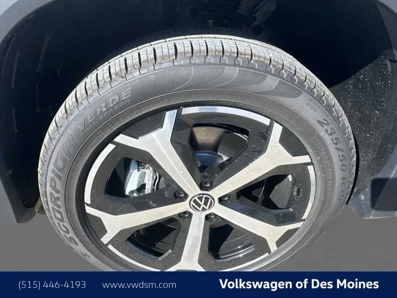 New 2026 Pure White Volkswagen SE image 8