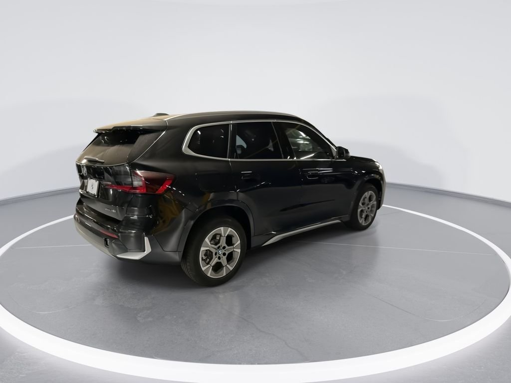 New 2027 Black Sapphire Metallic BMW xDrive28i image 8