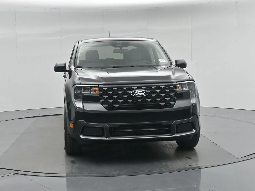 New 2026 Shadow Black Ford XLT image 22