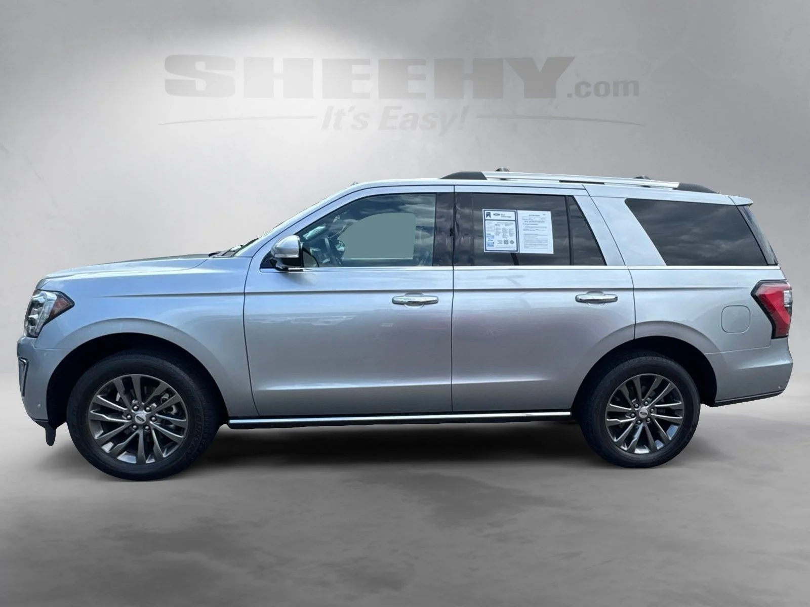 Used 2021 Silver Ford Limited image 15