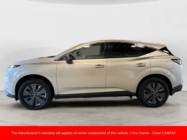 Used 2025 Gold Nissan SL image 2