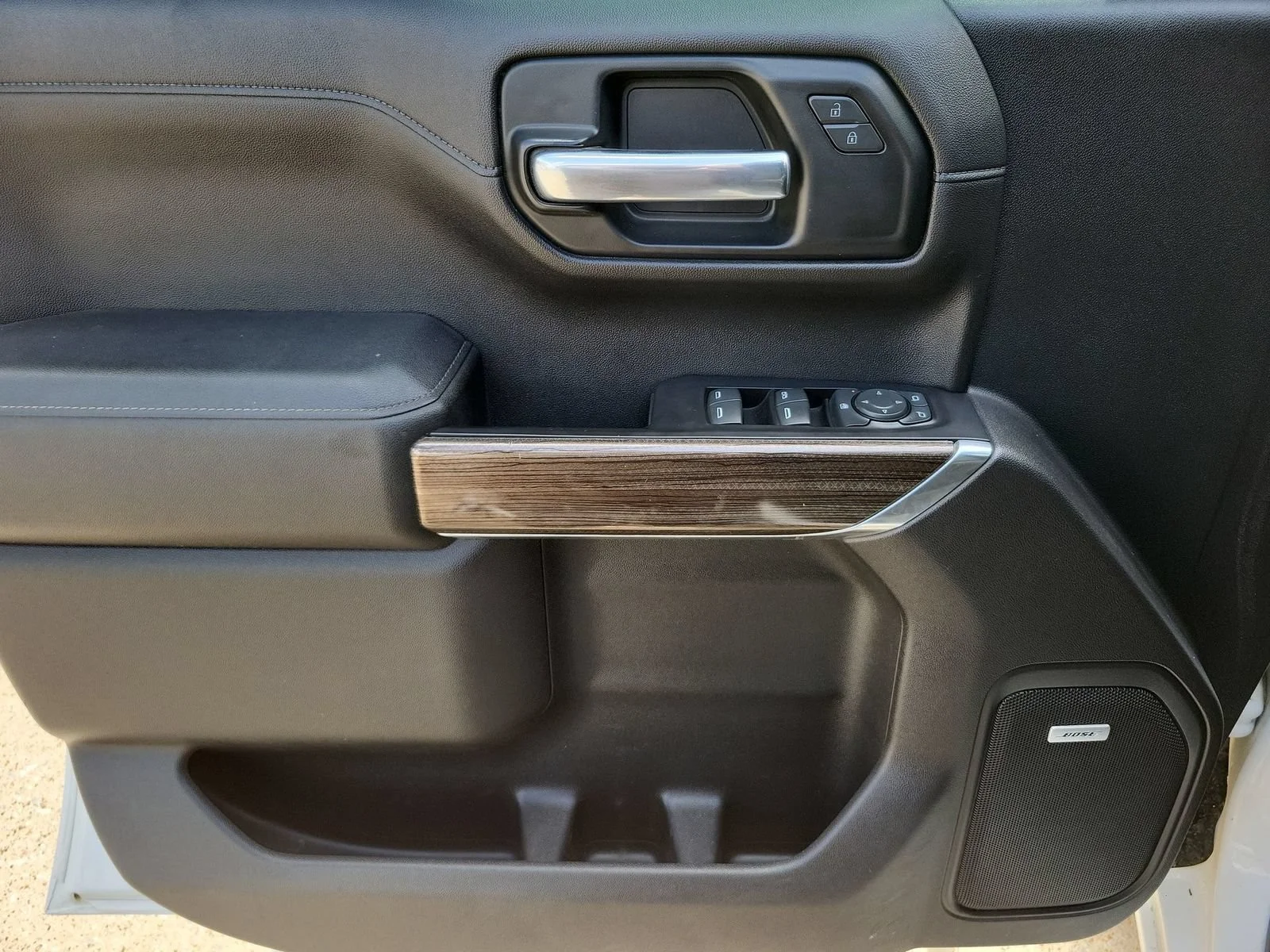 2020 Chevrolet Silverado 1500 RST - Photo 22