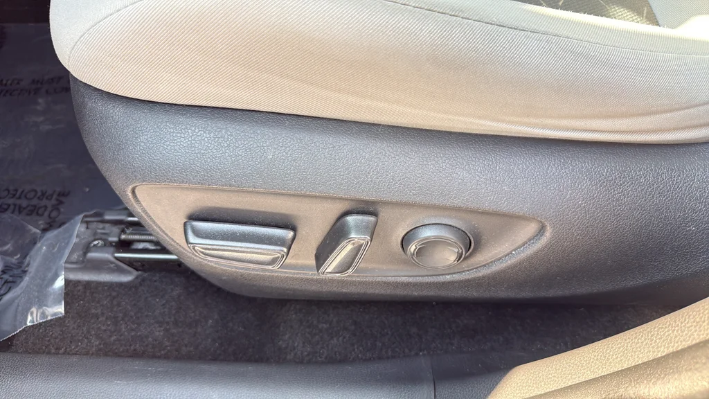Used 2023 White Toyota XLE image 15