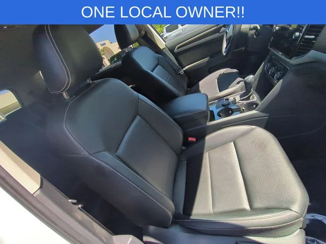 Used 2023  Volkswagen 3.6L V6 SE w/Technology image 35
