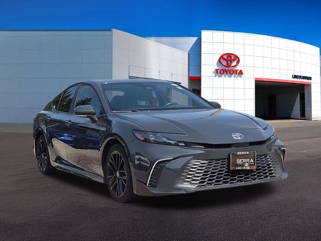 Used 2025  Toyota SE image 8