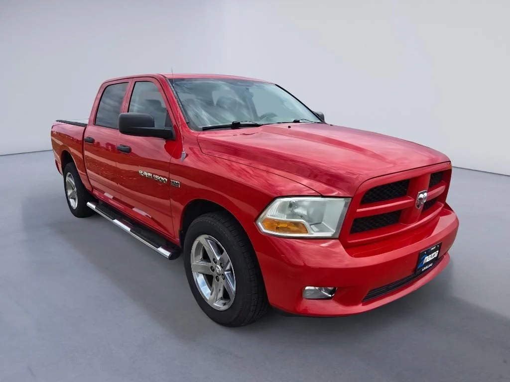 Used 2012 Flame Red Clearcoat Ram Express image 7
