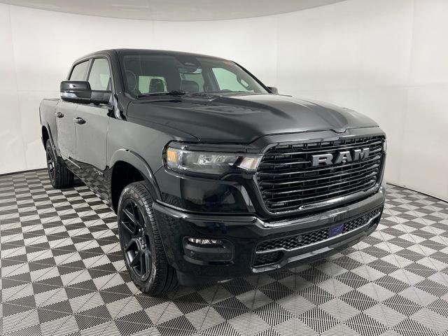 New 2026 Diamond Black Crystal Pearl-Coat Exterior Paint RAM LARAMIE image 30