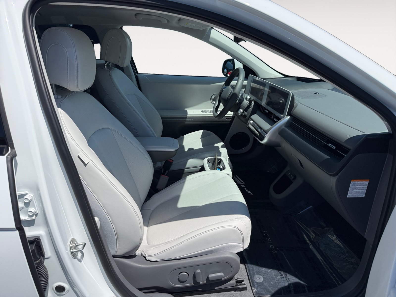 Certified Used 2024 White Hyundai Limited image 19