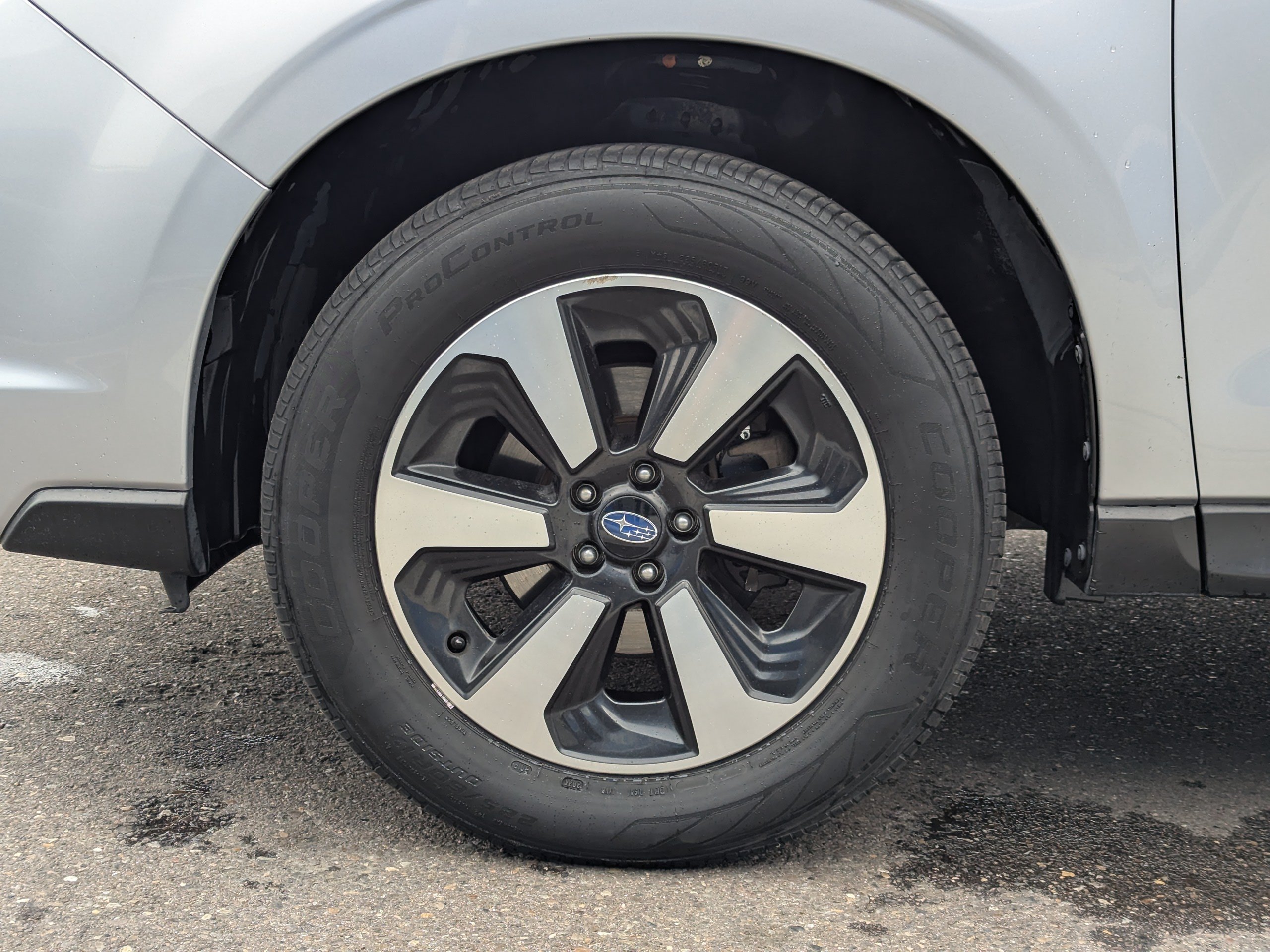 2018 Subaru Forester Limited - Photo 56