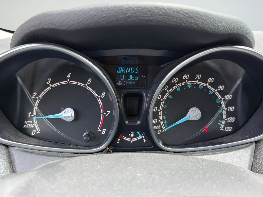 Used 2014  Ford SE image 11