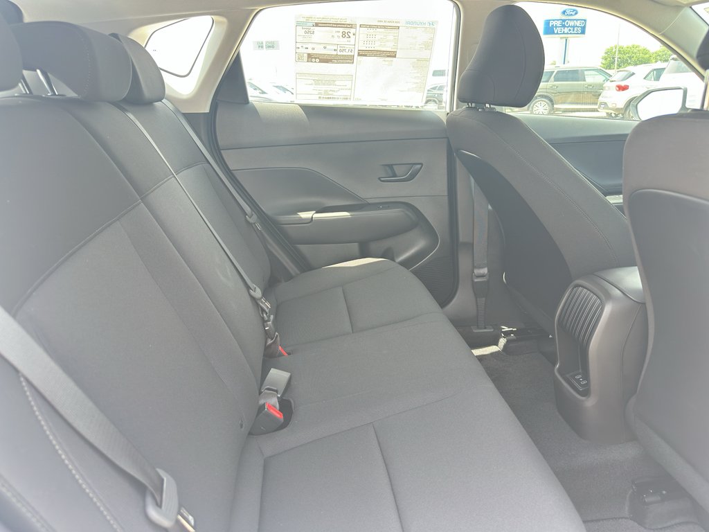 New 2026 Atlas White Hyundai SE image 30