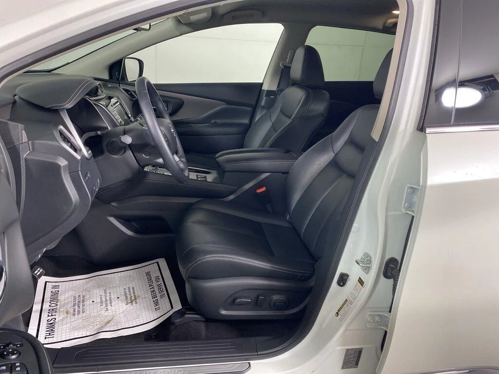Used 2024 Pearl White Tricoat Nissan SV image 8