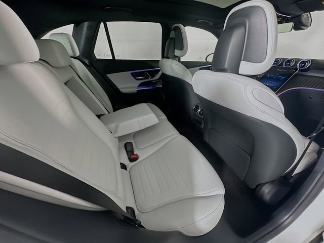 New 2026 Polar White Mercedes-Benz GLC 300 image 58