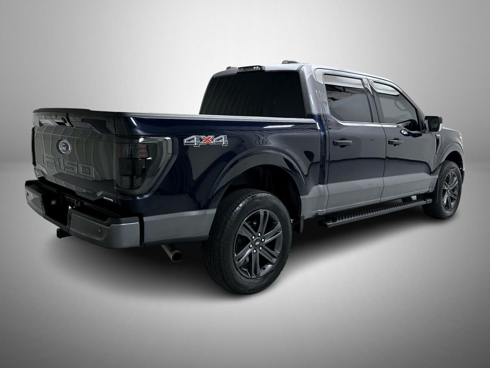Used 2023 Blue Ford XLT image 5
