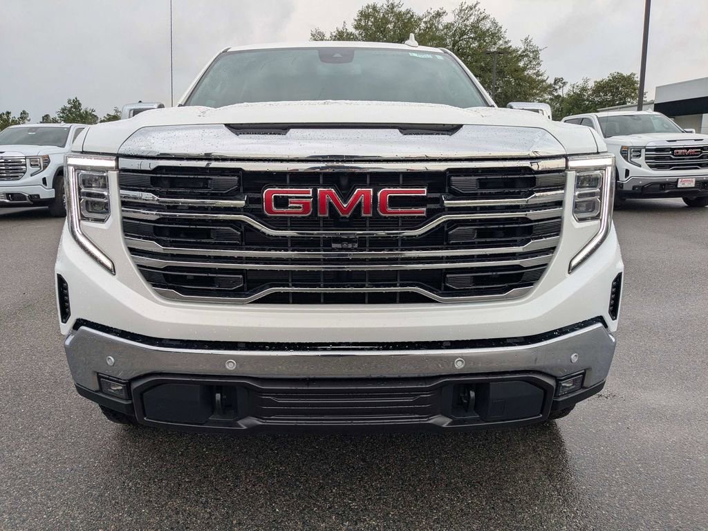 2026 GMC Sierra 1500 SLT - Photo 9