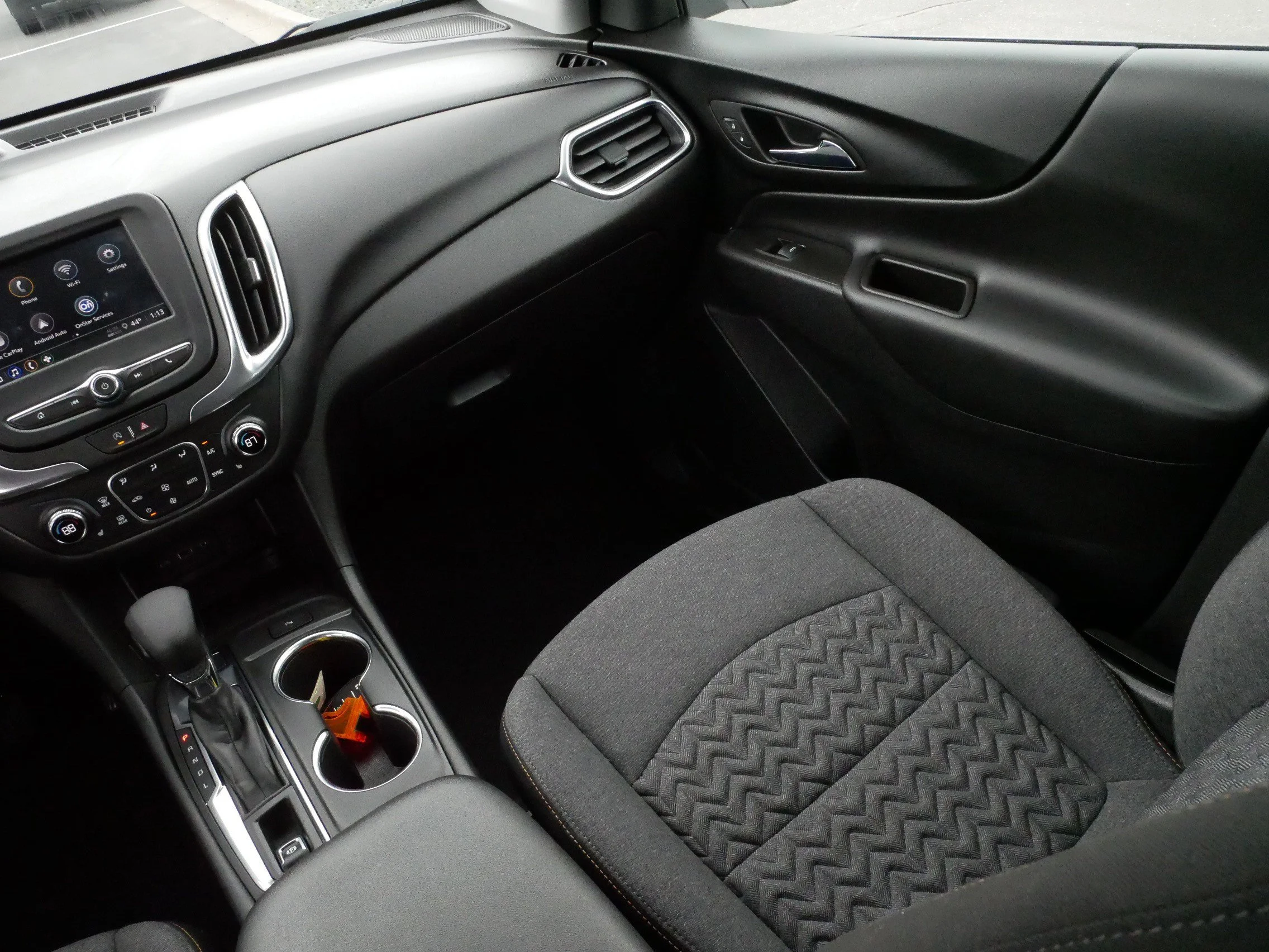Used 2024 Summit White Chevrolet LT image 11