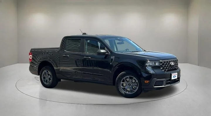 New 2026 Shadow Black Ford XLT image 1