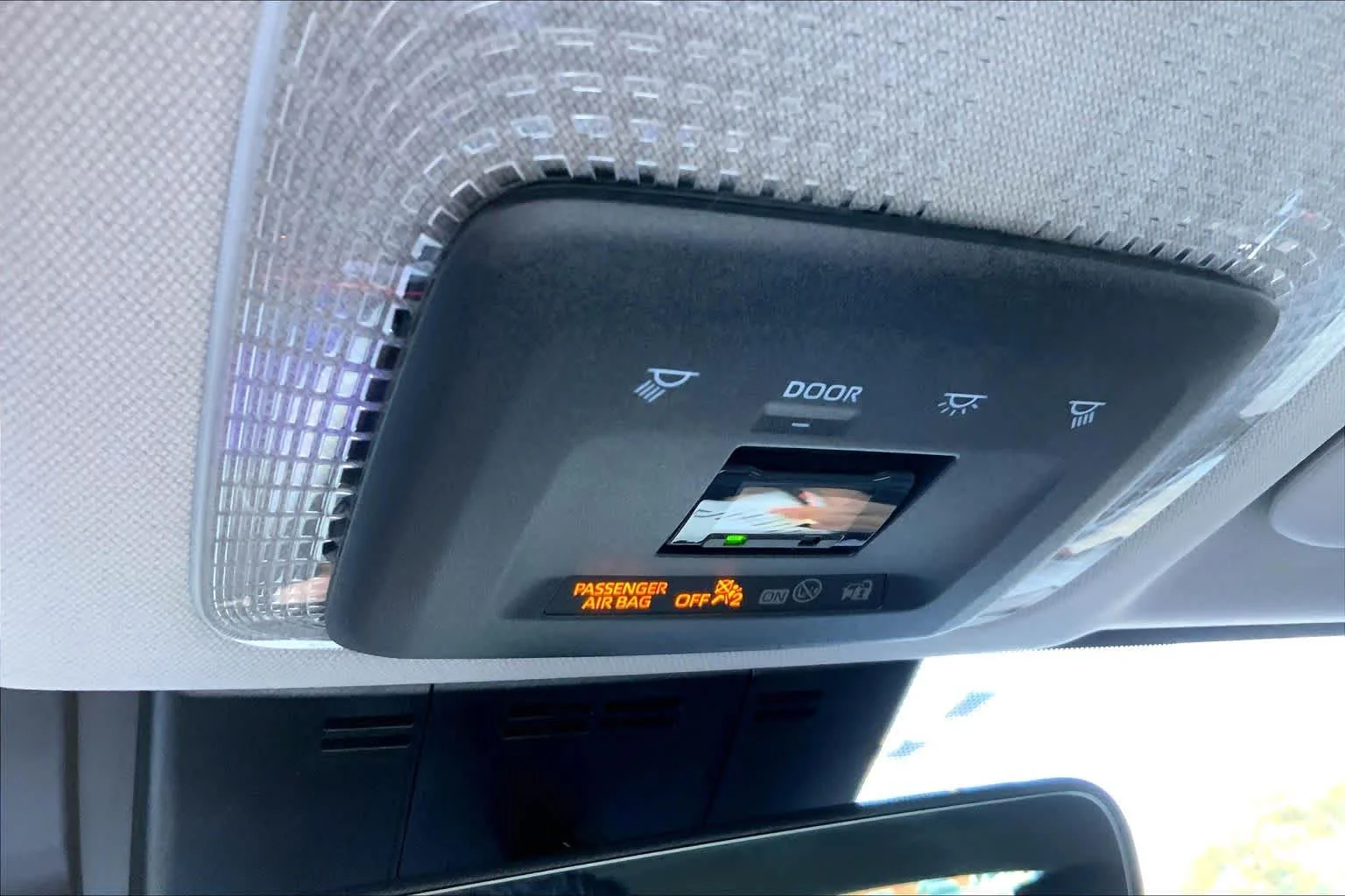 2026 Toyota Prius Plug-in Hybrid XSE - Photo 20