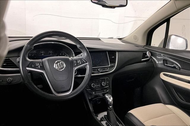 Used 2019 White Buick Preferred image 4