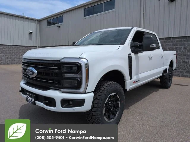 New 2026 Star White Metallic Tri-Coat Ford Platinum image 7