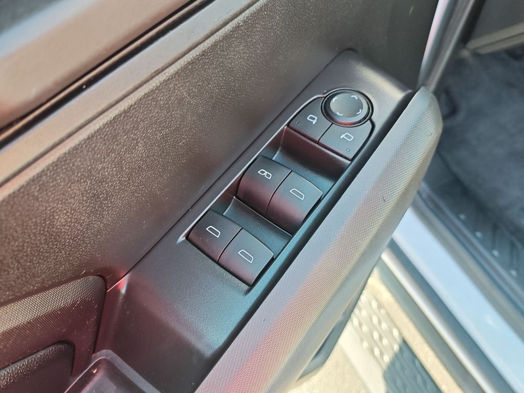 Used 2024 White Chevrolet Trail Boss image 13