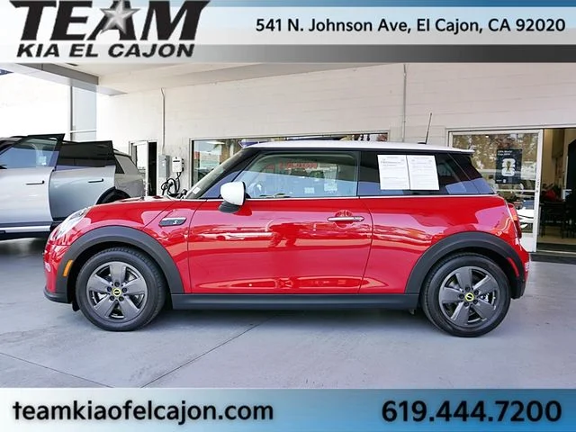 Used 2024 Red MINI Iconic image 8