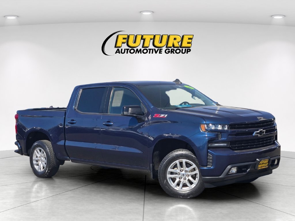 Used 2020 Blue Chevrolet RST image 1