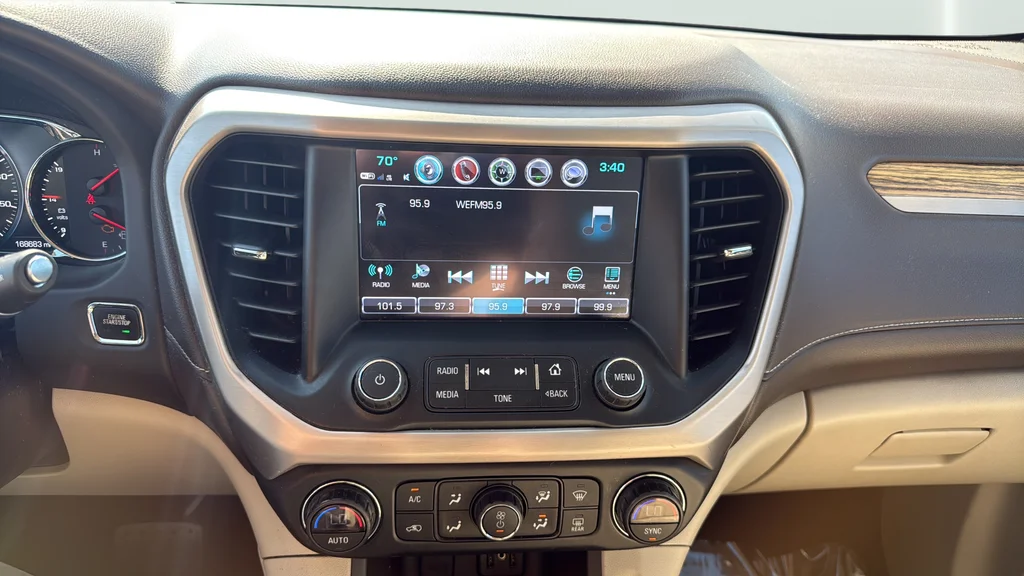 Used 2019 Blue GMC Denali image 18