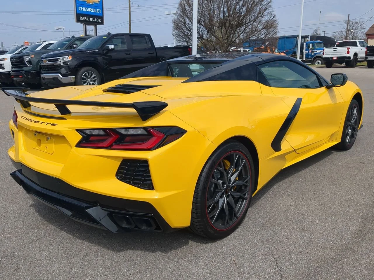 Used 2026 Competition Yellow Tintcoat Metallic Chevrolet 2LT image 8