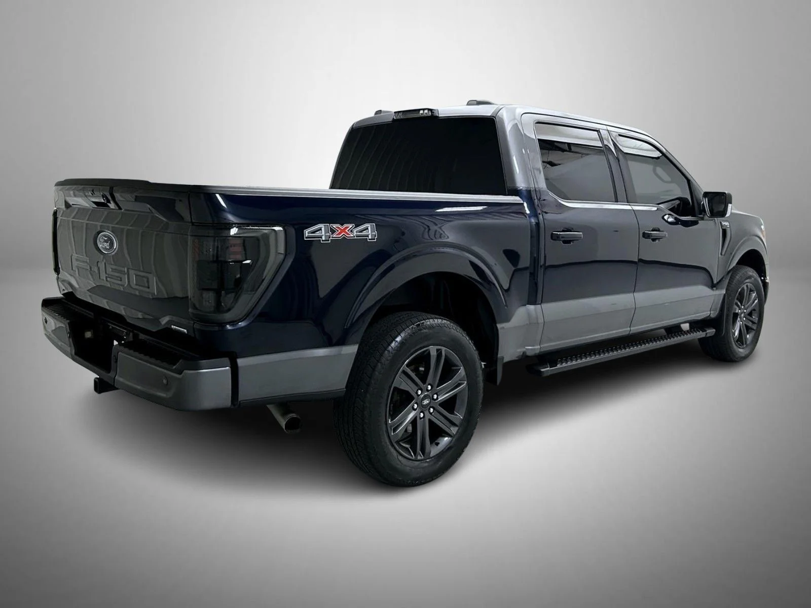Used 2023 Blue Ford XLT image 5