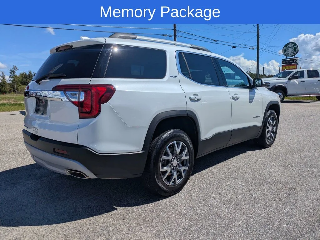 Used 2023 White GMC SLT image 4