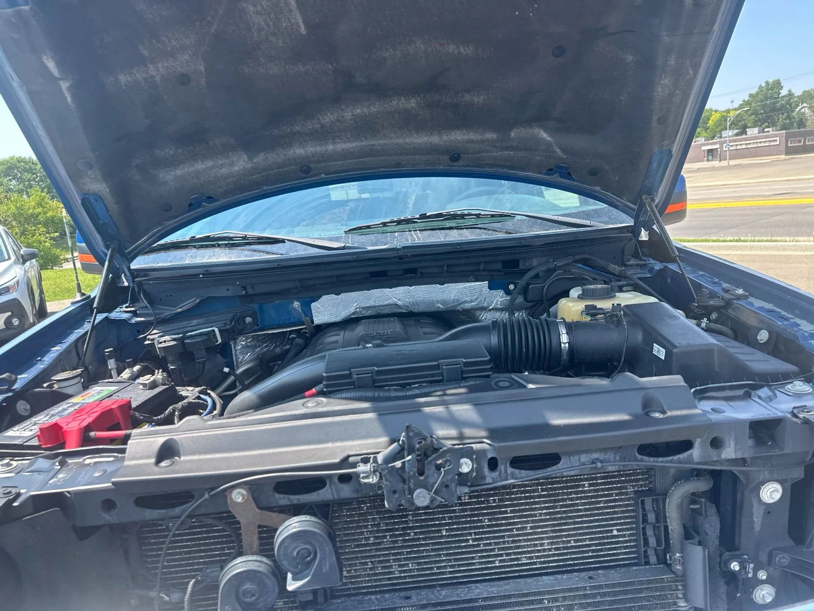 Used 2012 Blue Ford XL image 37