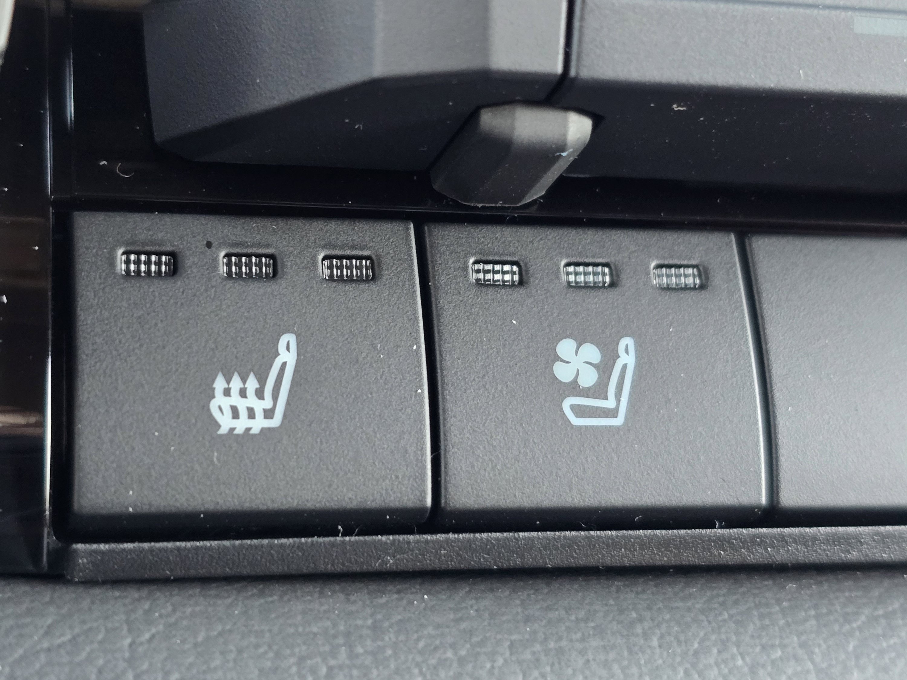 2026 Toyota Tundra Platinum - Photo 8