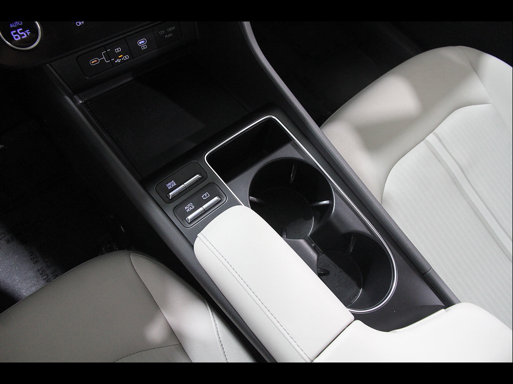 2025 Hyundai Sonata SEL - Photo 15