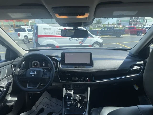 2026 Nissan Rogue SL - Photo 38