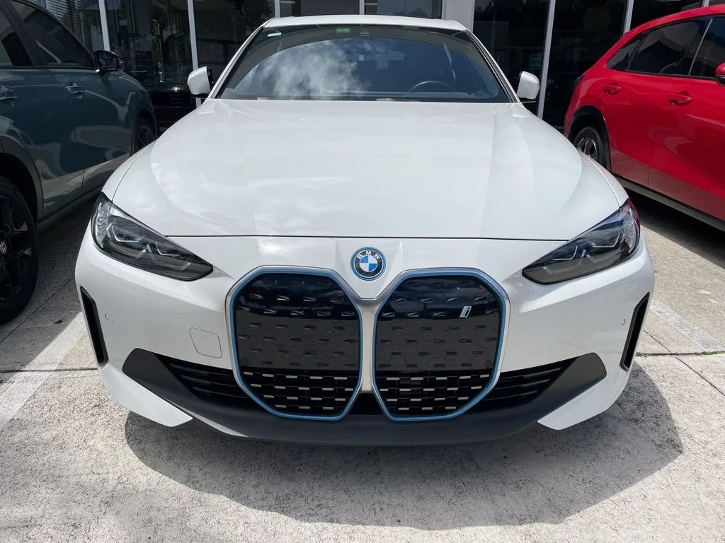Used 2023 BMW i4 35 with VIN WBY43AW04PFR07846 for sale in Fort Lauderdale, FL
