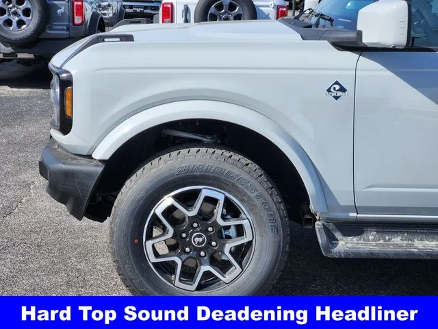 New 2026 Avalanche Ford Outer Banks® image 9